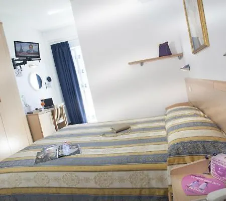 Hotell San Salvador 3*
