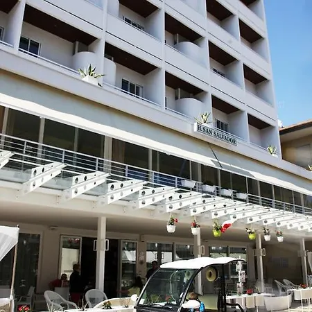 San Salvador Hotell